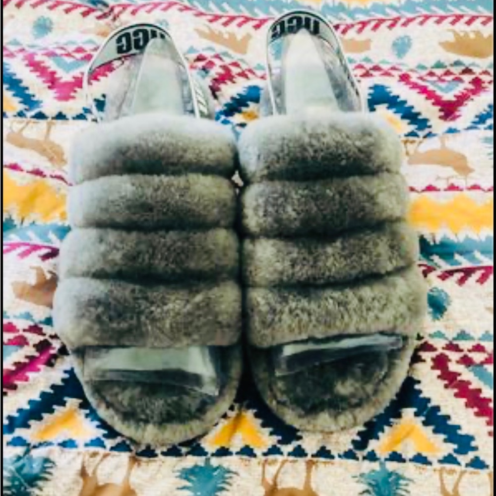 UGG “Fluff Yeah” Slippers